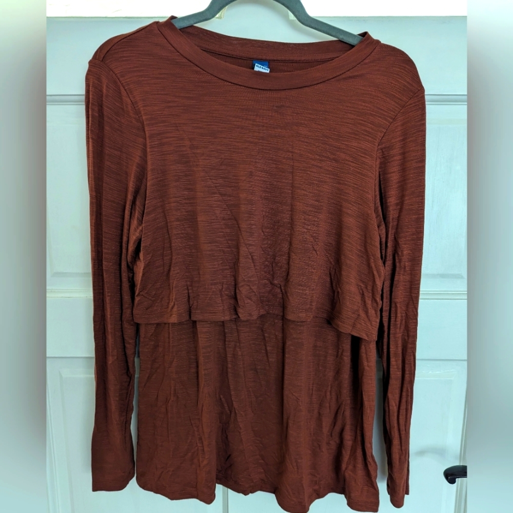 Burnt orange maternity breastfeeding long sleeve top